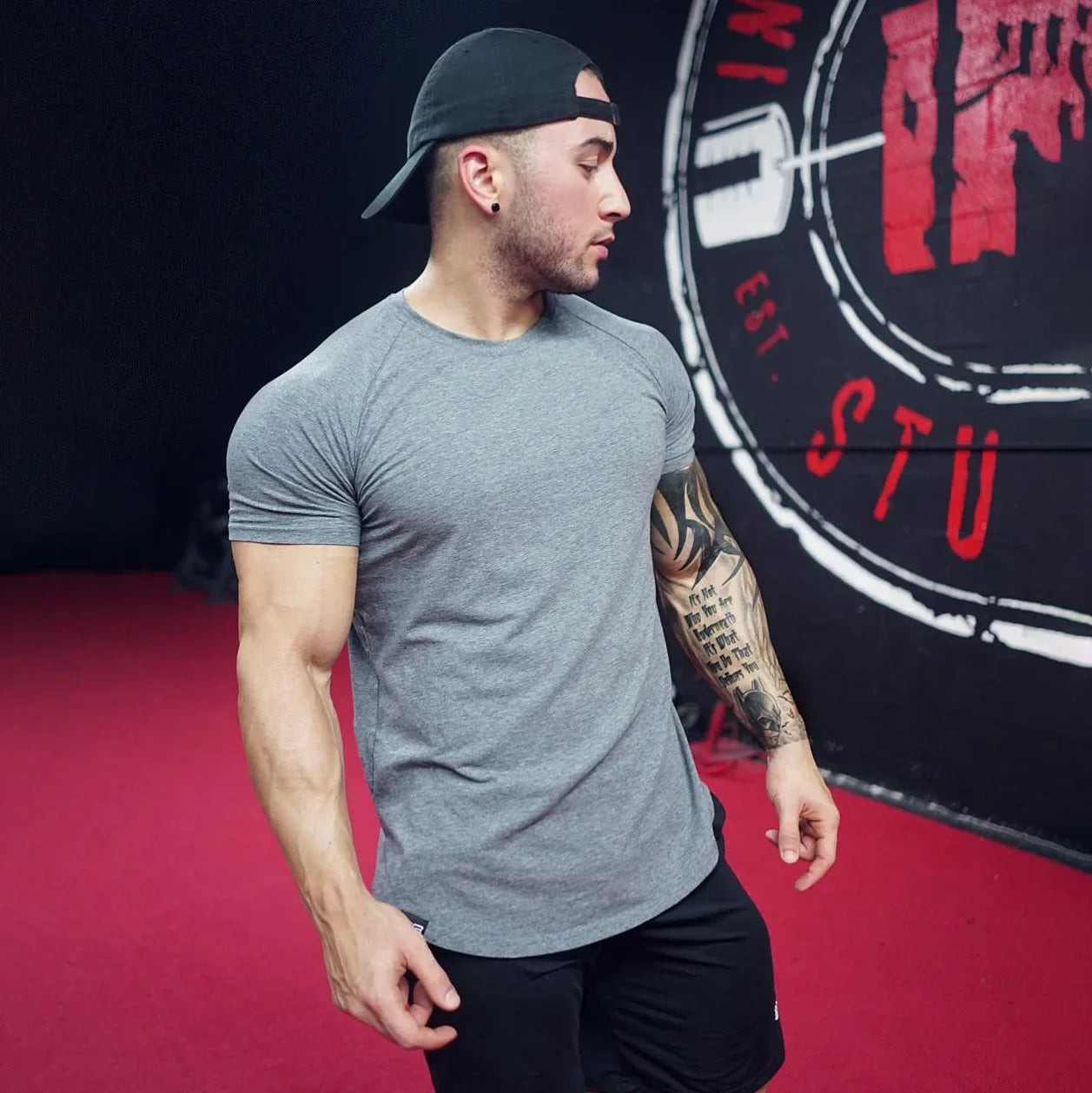 Men Tshirt Short Sleeve Slim Fit Muscle Bodybuilding Shirts Men Gym Fitness Workout Tee Shirt