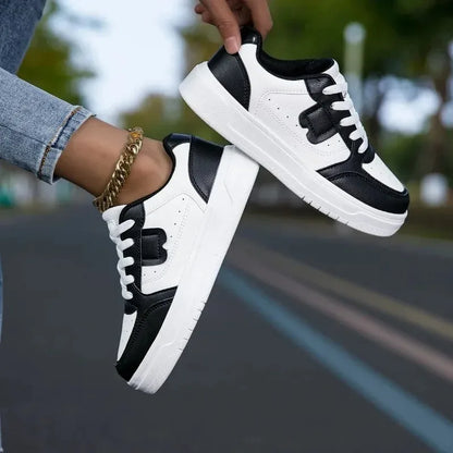 Women's Shoes Comfortable Lightweight Sports Sneakers Casual Flats Vulcanized Shoes Breathable Non Slip Durable Woman Sneakers